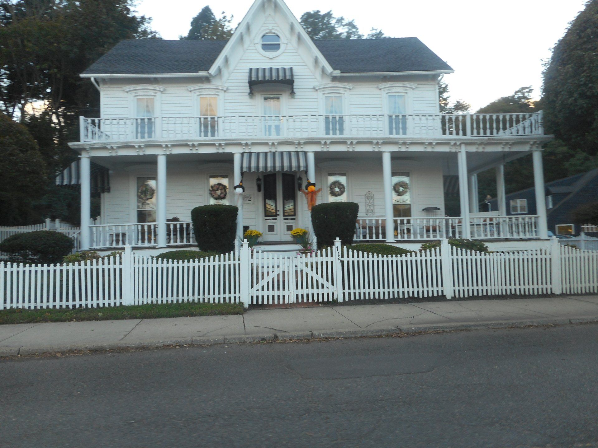 Centerport gallery image 4