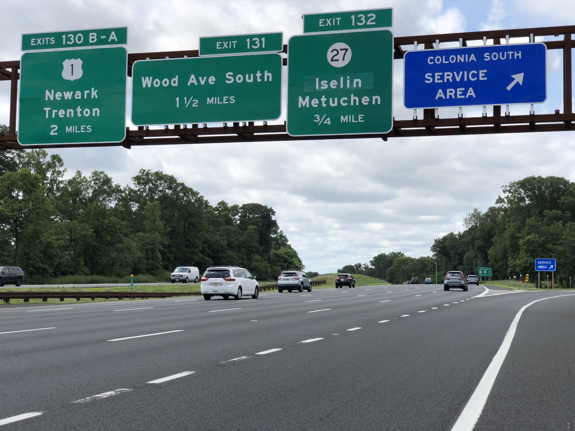 Colonia gallery image 4