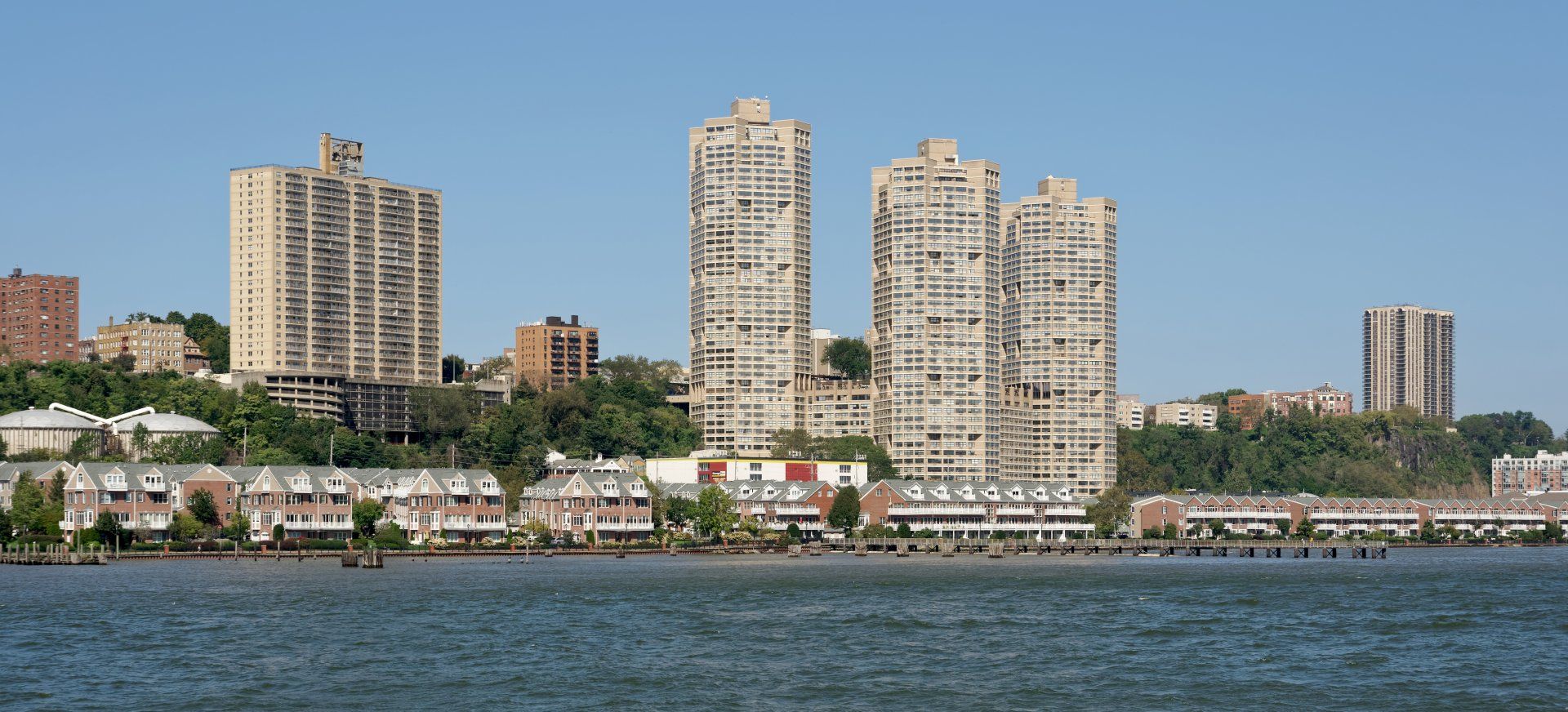 West New York gallery image 2