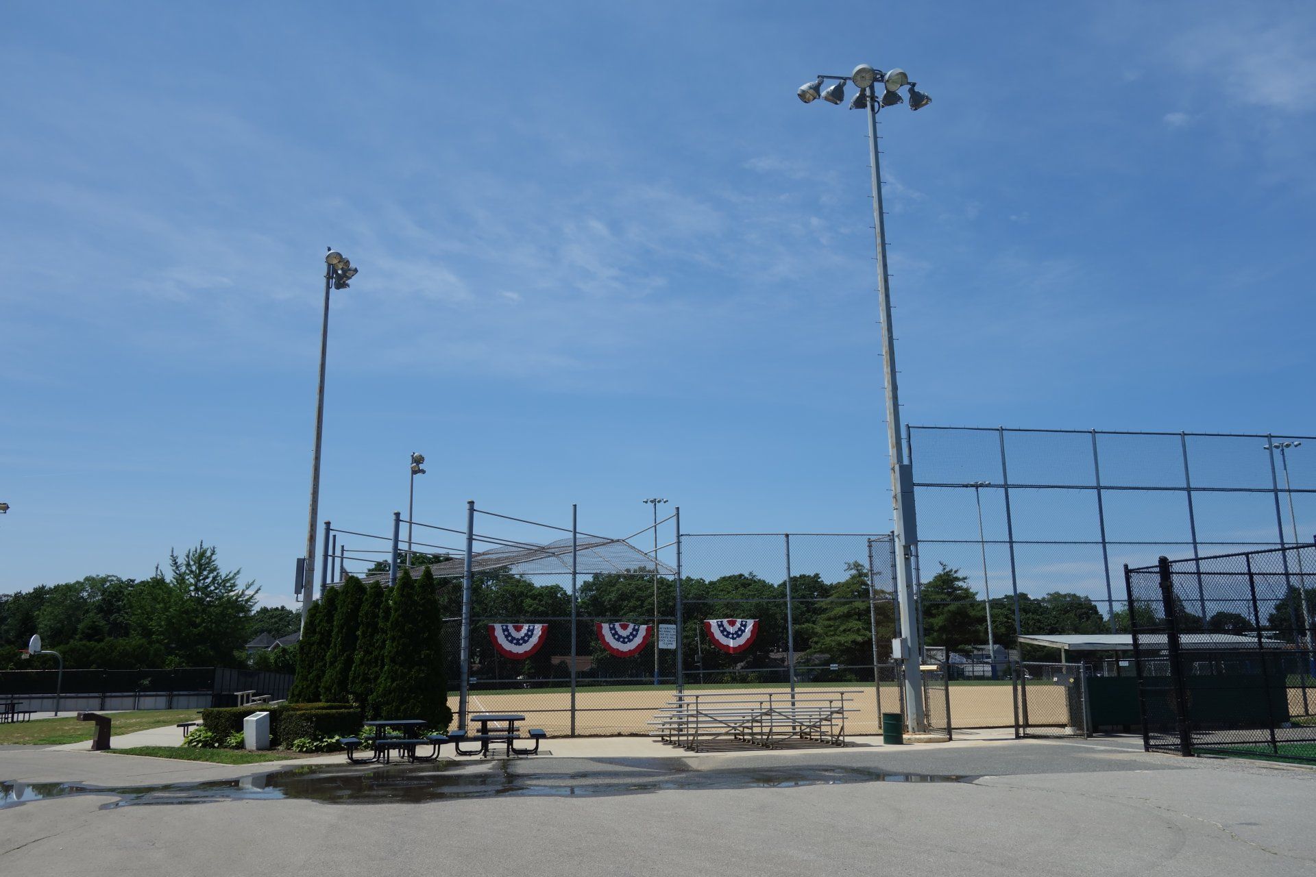 South Farmingdale gallery image 5