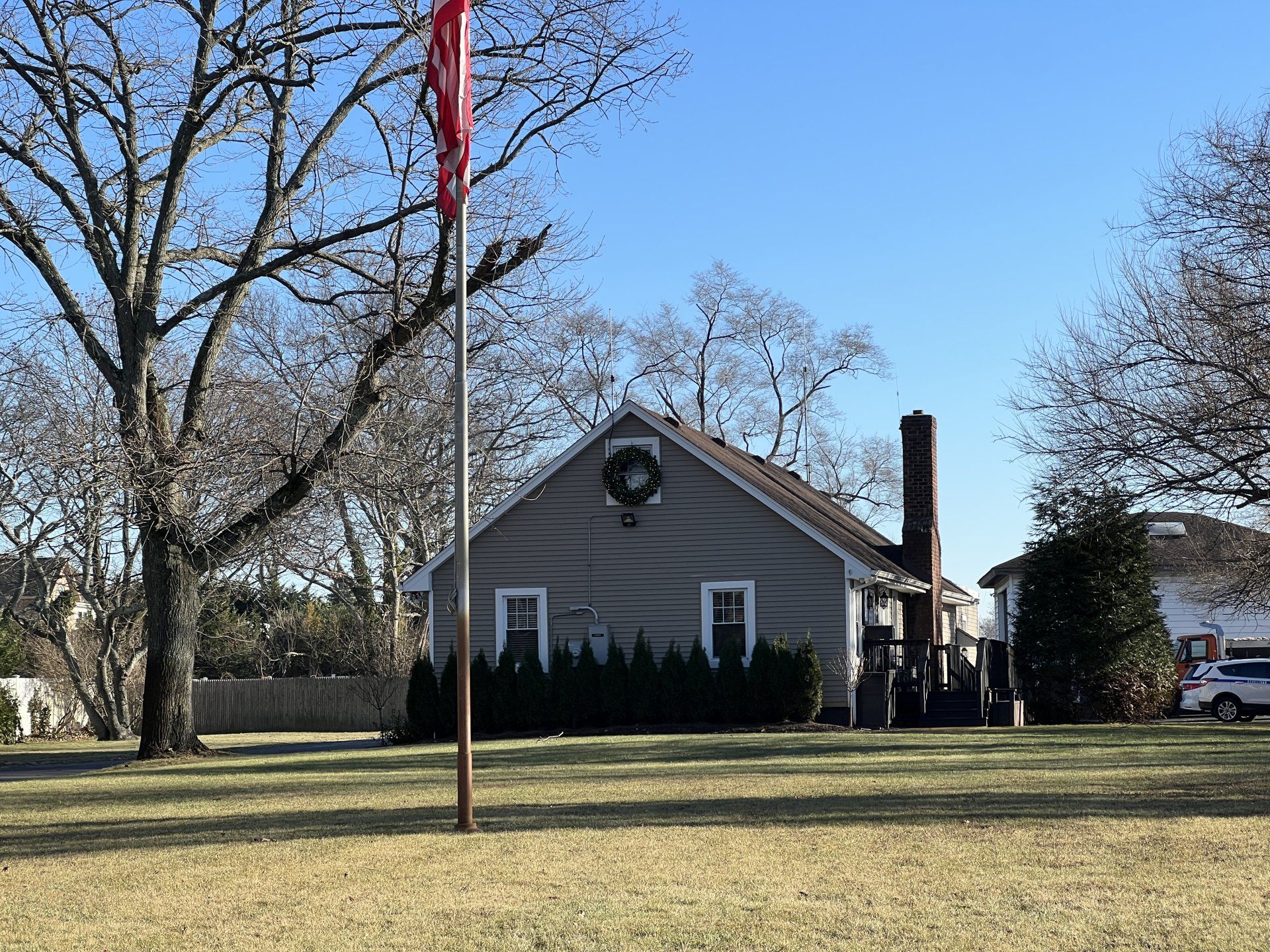 Hewlett Neck gallery image 2