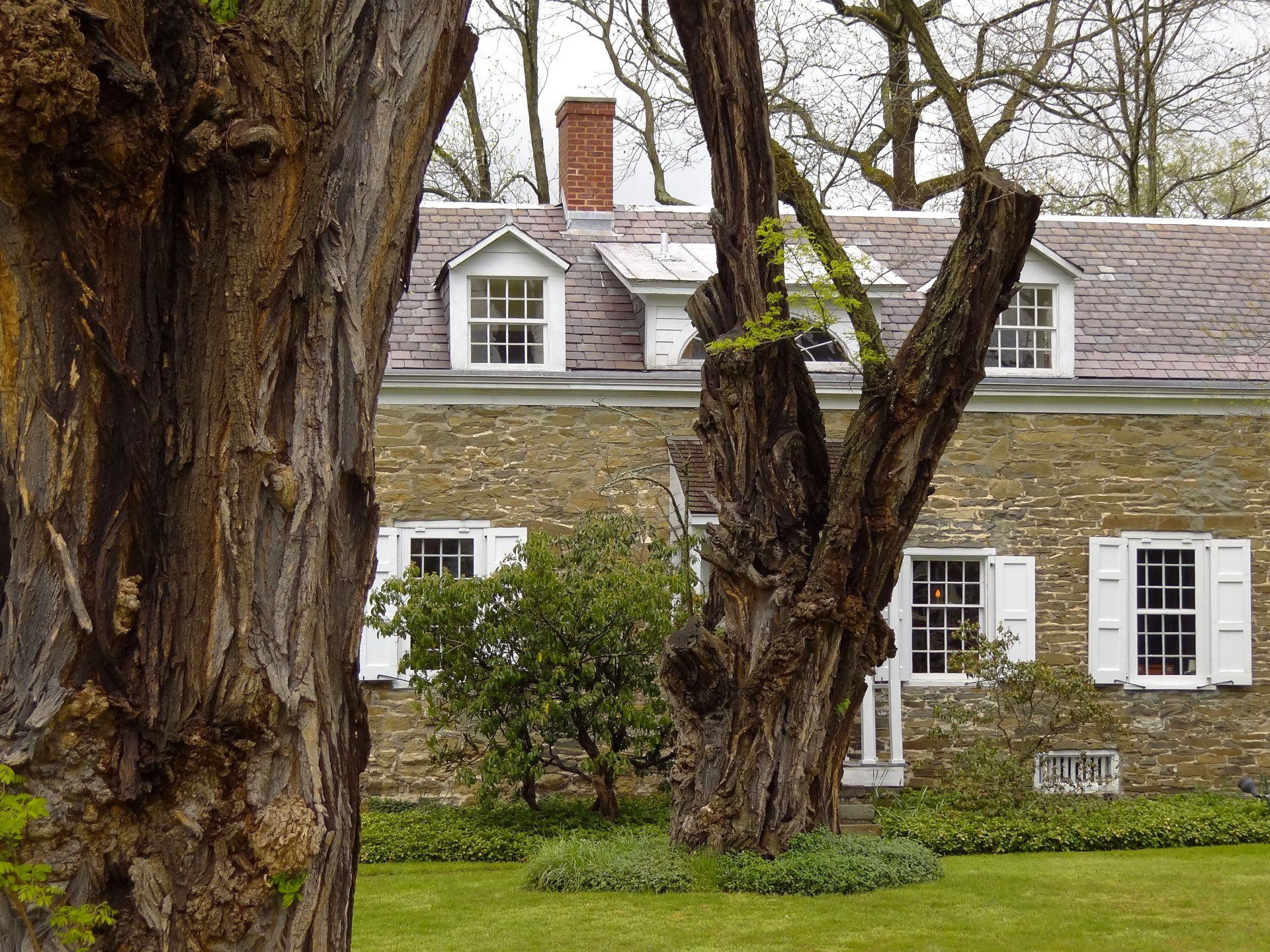 Saugerties gallery image 1