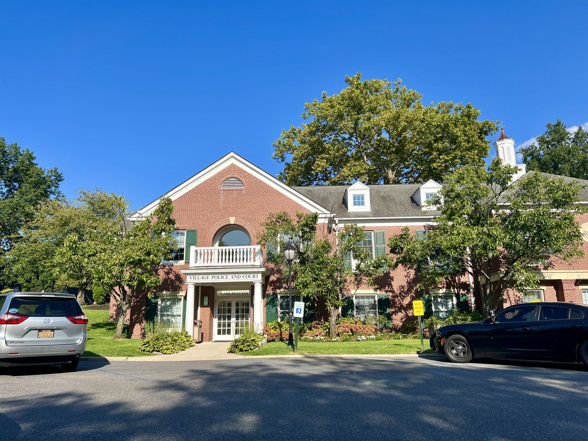 Lake Success gallery image 1