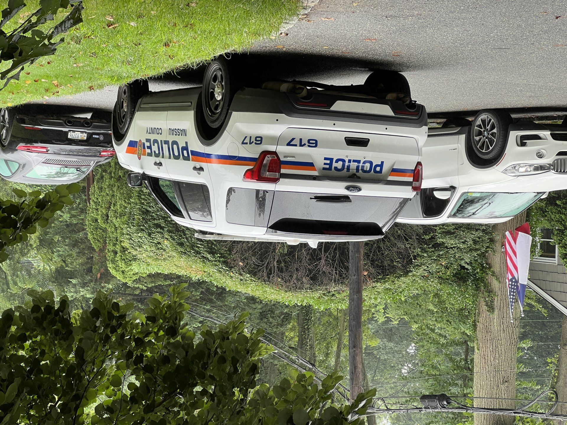 Roslyn Estates gallery image 6