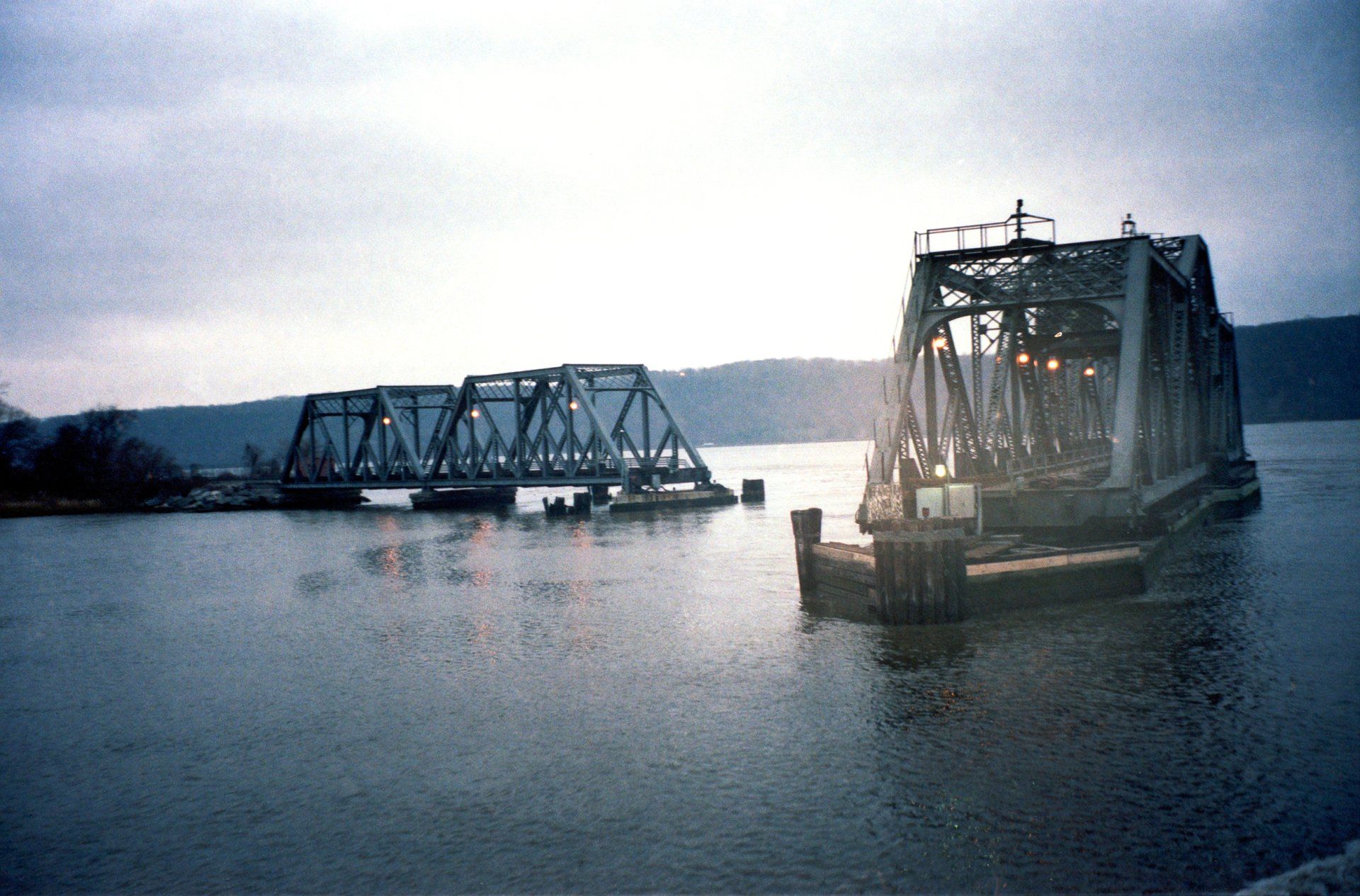 Spuyten Duyvil gallery image 3