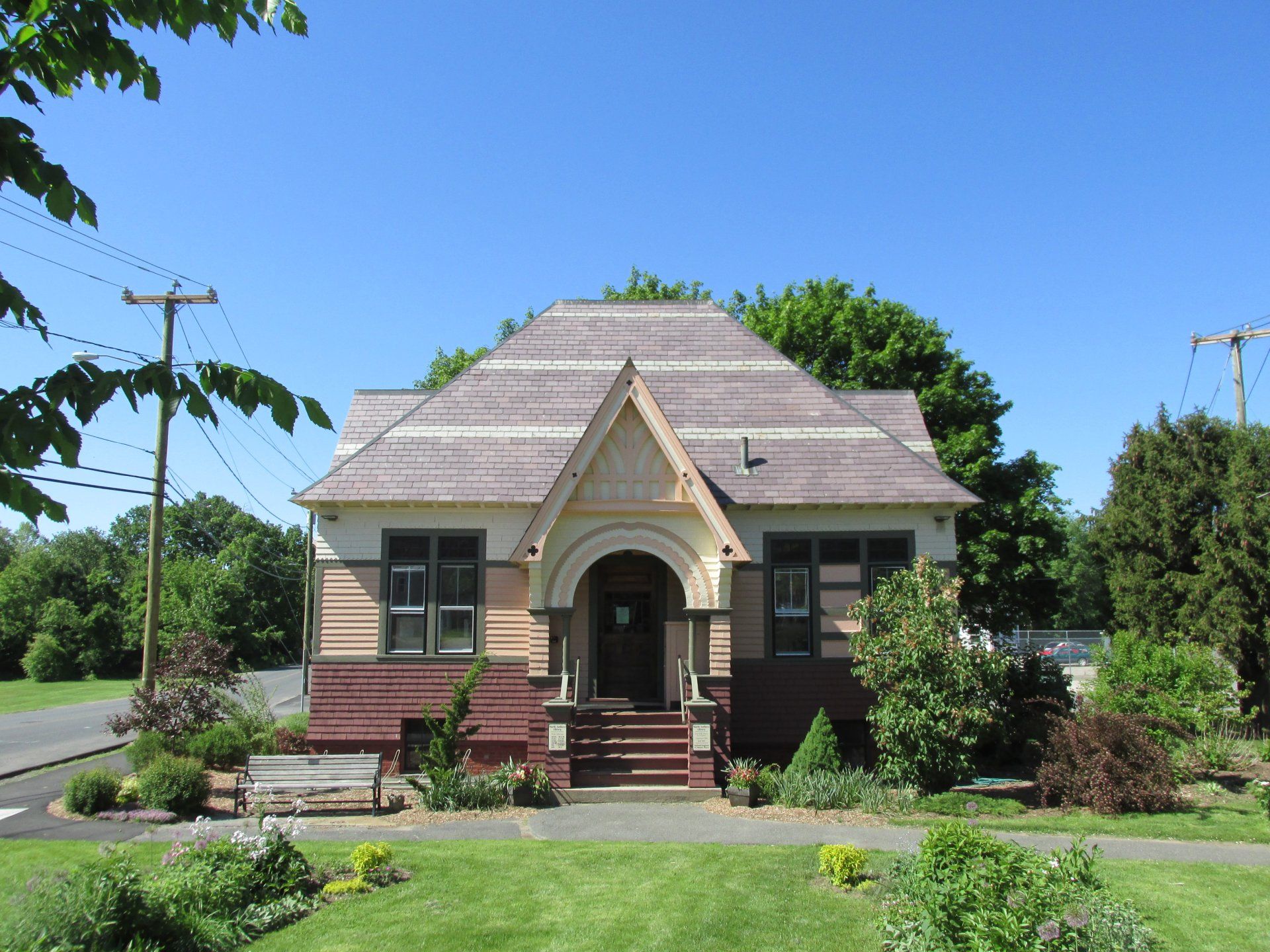 North Amherst, MA