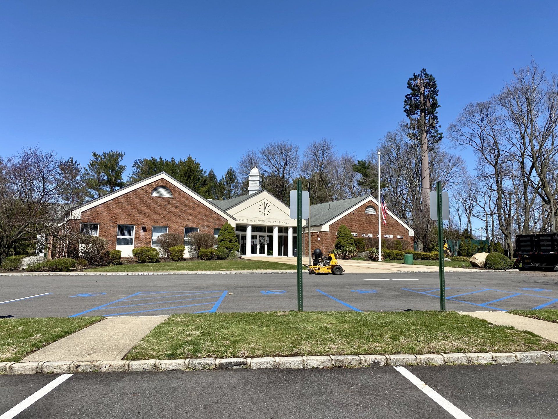 North Hills gallery image 1