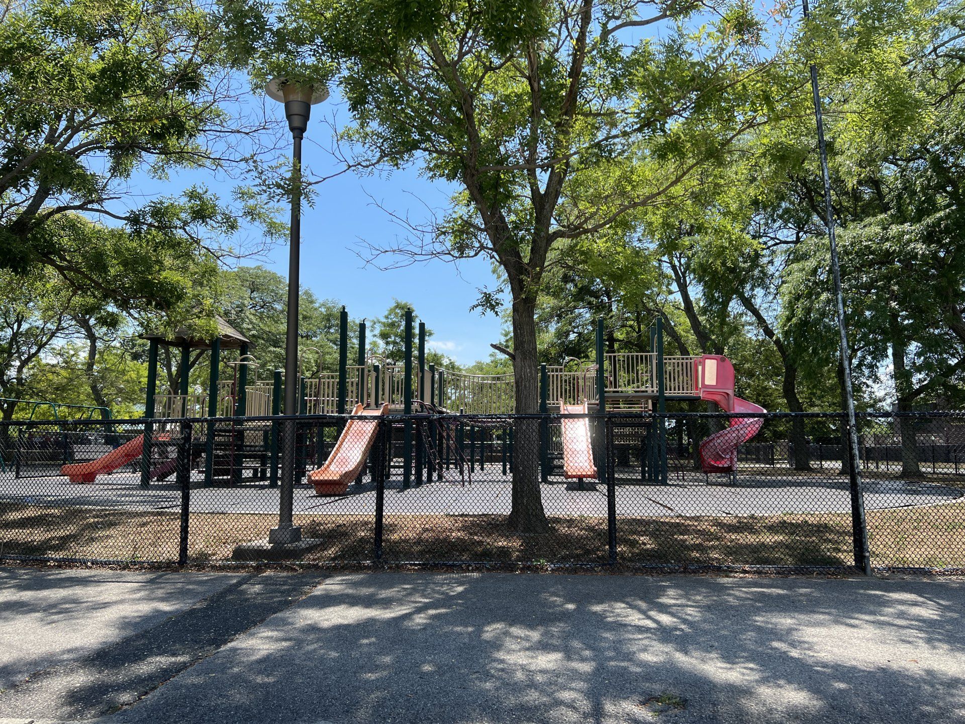 Woodmere gallery image 4