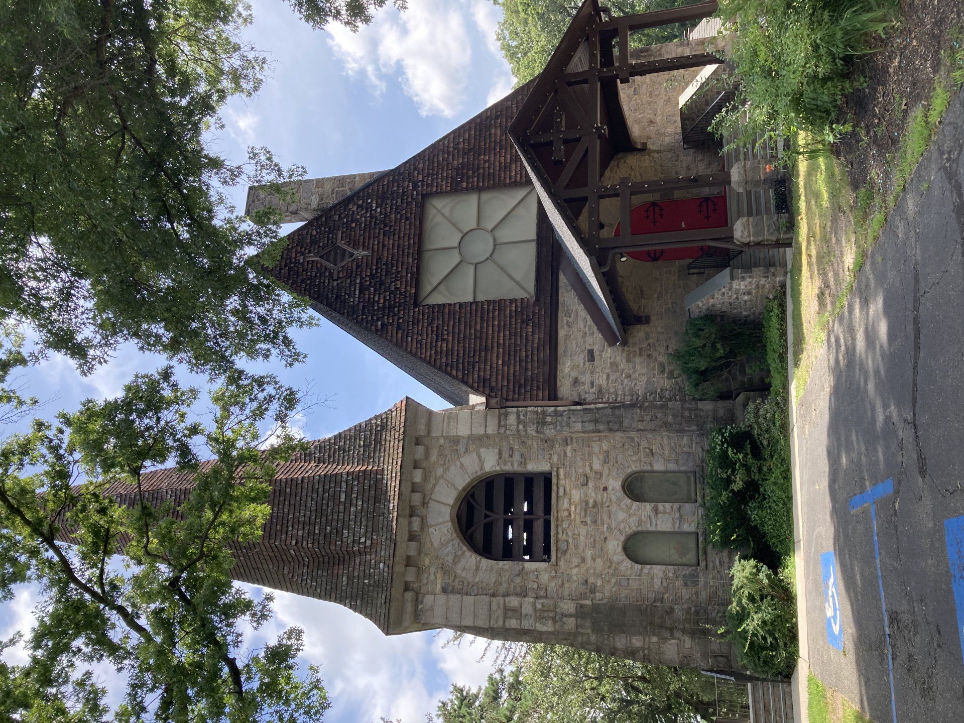 Helmetta gallery image 1