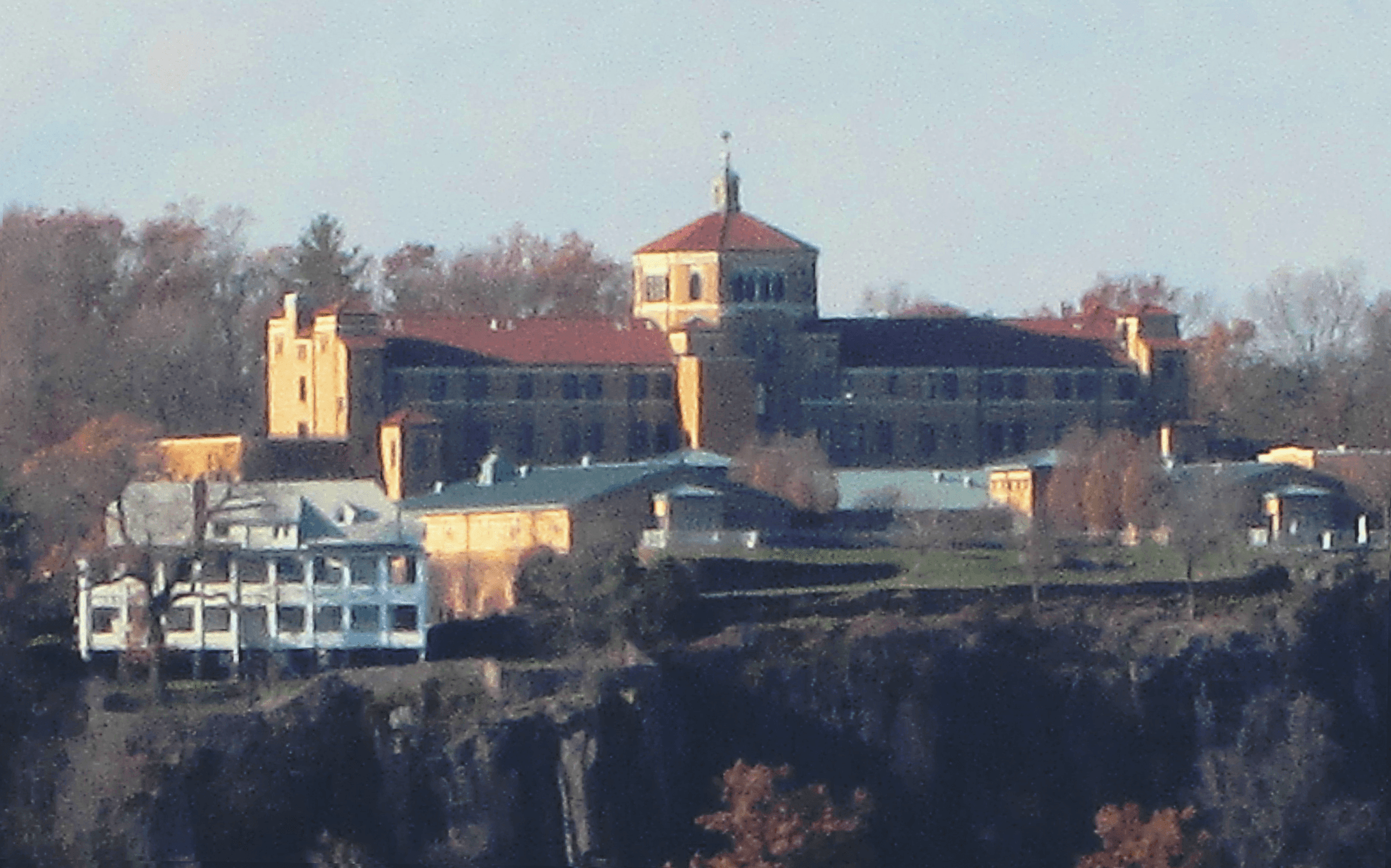 Englewood Cliffs gallery image 6