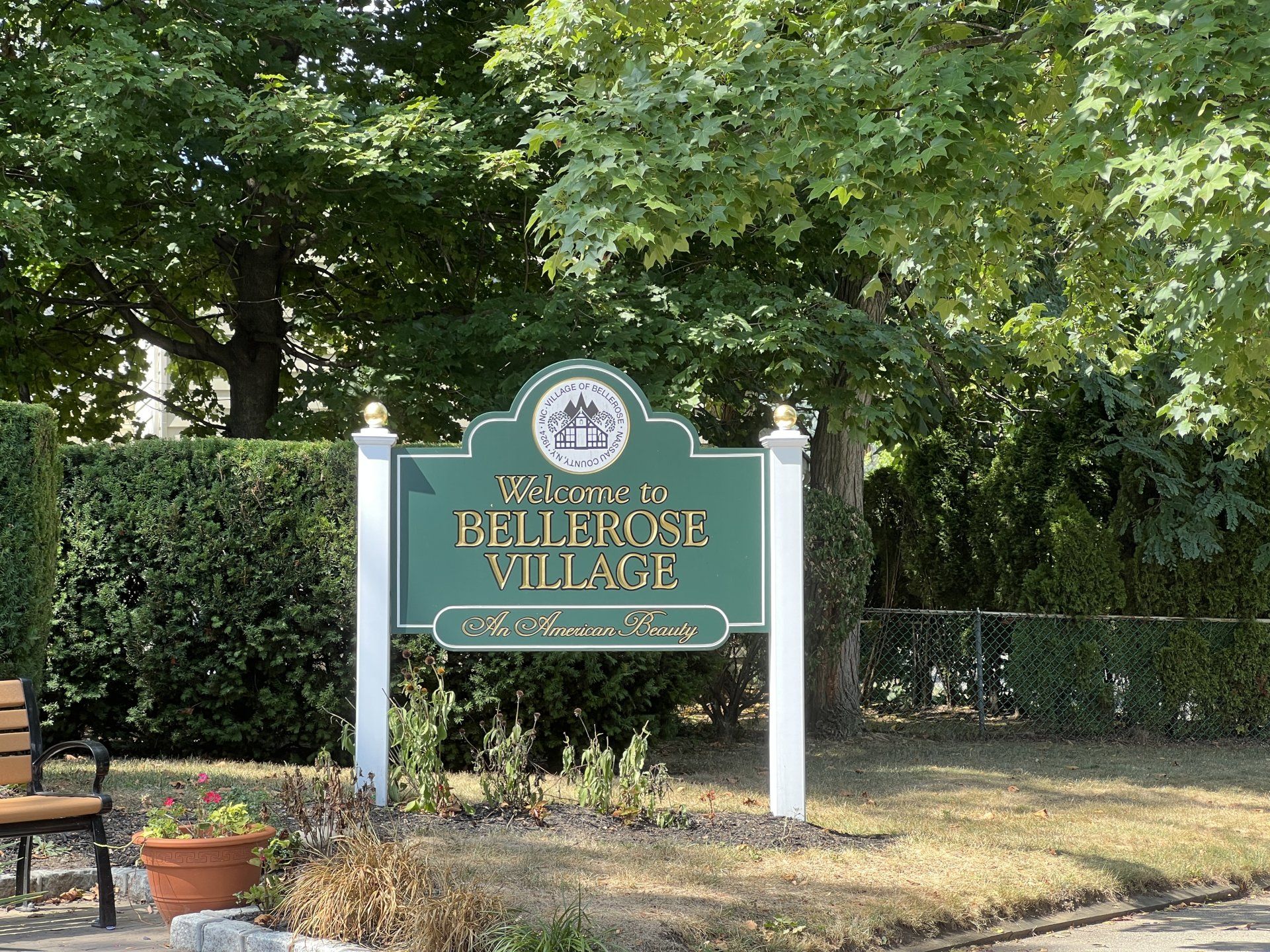 Bellerose gallery image 1